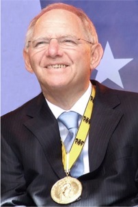 Wolfgang Schäuble, lauréat du Prix Charlemagne 2012